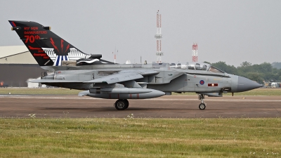 Photo ID 126080 by Niels Roman / VORTEX-images. UK Air Force Panavia Tornado GR4, ZA492