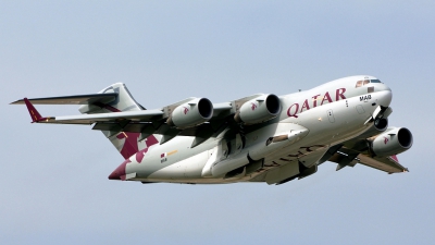 Photo ID 126447 by Mike Hopwood. Qatar Emiri Air Force Boeing C 17A Globemaster III, A7 MAB