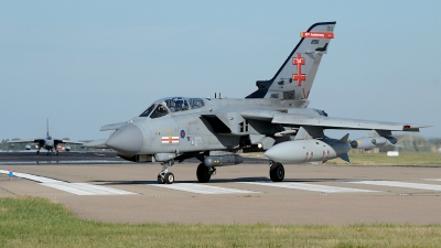 Photo ID 127951 by Henk Schuitemaker. UK Air Force Panavia Tornado GR4, ZA600