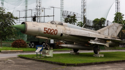 Photo ID 128218 by Andreas Zeitler - Flying-Wings. Vietnam Air Force Mikoyan Gurevich MiG 21PFM, 5020