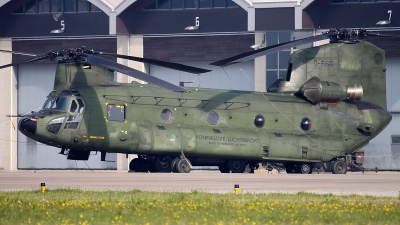 Photo ID 129113 by Mark Broekhans. Netherlands Air Force Boeing Vertol CH 47D Chinook, D 666