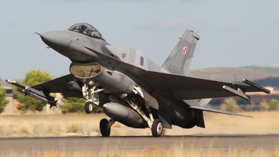 Photo ID 129361 by Ricardo Sanabria. Poland Air Force General Dynamics F 16C Fighting Falcon, 4052