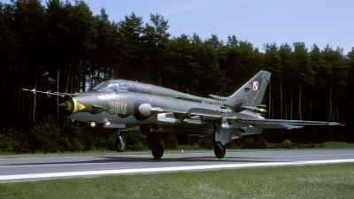 Photo ID 130770 by Joop de Groot. Poland Air Force Sukhoi Su 22M4 Fitter K, 3816