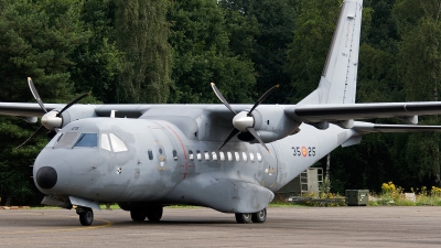 Photo ID 130936 by Jan Eenling. Spain Air Force CASA CN235M 100, T 19B 07