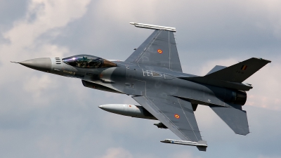 Photo ID 131096 by Jan Eenling. Belgium Air Force General Dynamics F 16AM Fighting Falcon, FA 111
