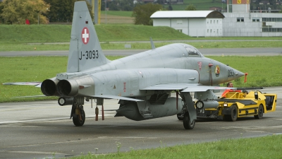 Photo ID 131550 by Joop de Groot. Switzerland Air Force Northrop F 5E Tiger II, J 3093