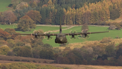 Photo ID 131718 by Neil Bates. UK Air Force Lockheed Martin Hercules C5 C 130J L 382, ZH882