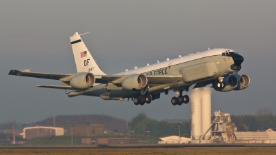 Photo ID 132903 by Doug MacDonald. USA Air Force Boeing RC 135U Combat Sent 739 445B, 64 14847