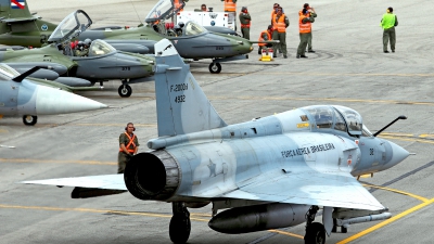 Photo ID 133811 by Carl Brent. Brazil Air Force Dassault Mirage F 2000B Mirage 2000B, 4932