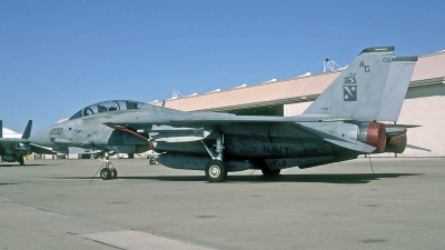 Photo ID 133829 by David F. Brown. USA Navy Grumman F 14B Tomcat, 161418