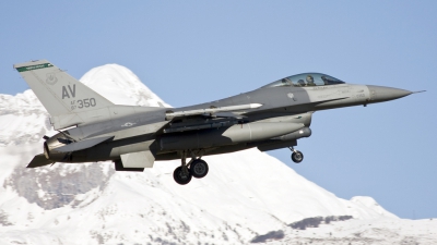 Photo ID 17478 by Roberto Bianchi. USA Air Force General Dynamics F 16C Fighting Falcon, 87 0350