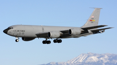 Photo ID 17495 by Nathan Havercroft. USA Air Force Boeing KC 135R Stratotanker 717 148, 57 2598