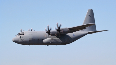 Photo ID 134965 by Chris Albutt. UK Air Force Lockheed Martin Hercules C5 C 130J L 382, ZH886