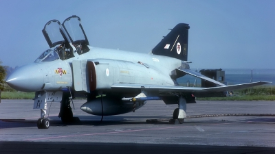 Photo ID 135144 by Rainer Mueller. UK Air Force McDonnell Douglas F 4J UK Phantom II, ZE358