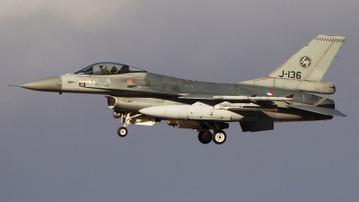Photo ID 135131 by Ruben Galindo. Netherlands Air Force General Dynamics F 16AM Fighting Falcon, J 136