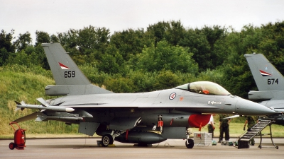 Photo ID 135193 by Jan Eenling. Norway Air Force General Dynamics F 16AM Fighting Falcon, 659