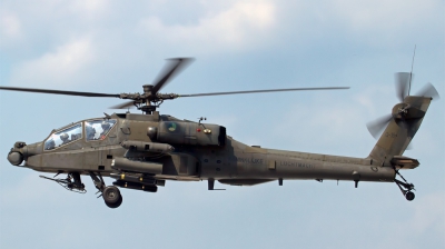 Photo ID 135374 by Chris Albutt. Netherlands Air Force Boeing AH 64DN Apache Longbow, Q 16