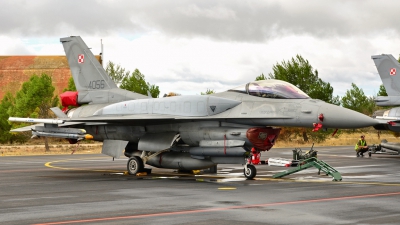 Photo ID 135644 by Ricardo Gomes. Poland Air Force General Dynamics F 16C Fighting Falcon, 4056