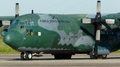 Photo ID 136739 by Martin Kubo. Brazil Air Force Lockheed C 130H Hercules L 382, 2476
