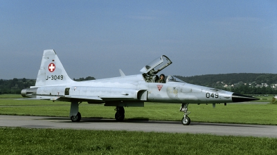 Photo ID 136735 by Joop de Groot. Switzerland Air Force Northrop F 5E Tiger II, J 3049