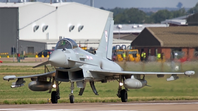 Photo ID 137649 by Chris Albutt. UK Air Force Eurofighter Typhoon FGR4, ZK344