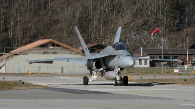 Photo ID 137575 by Martin Thoeni - Powerplanes. Switzerland Air Force McDonnell Douglas F A 18C Hornet, J 5002