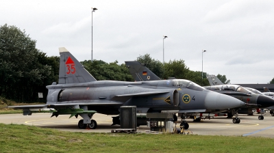 Photo ID 137925 by Alex Staruszkiewicz. Sweden Air Force Saab JA37 Viggen, 37435