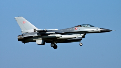 Photo ID 138399 by John. Denmark Air Force General Dynamics F 16AM Fighting Falcon, E 107