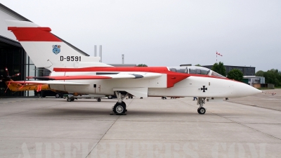 Photo ID 1811 by Jörg Pfeifer. Germany Air Force Panavia Tornado ECR, 98 03