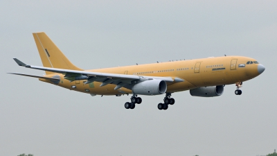 Photo ID 139284 by Mike Hopwood. UK Air Force Airbus Voyager KC3 A330 243MRTT, EC 331