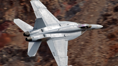 Photo ID 140082 by Mark Munzel. USA Navy Boeing F A 18E Super Hornet, 165538