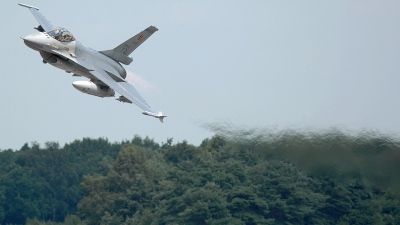 Photo ID 18265 by Sascha Hahn. Belgium Air Force General Dynamics F 16AM Fighting Falcon, FA 107