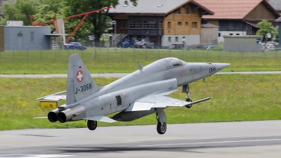 Photo ID 140685 by Caspar Smit. Switzerland Air Force Northrop F 5E Tiger II, J 3068