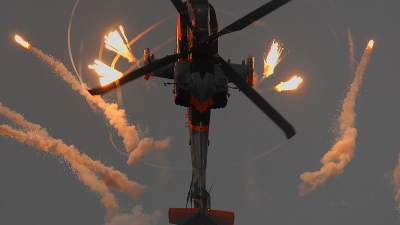 Photo ID 141943 by Stephan Franke - Fighter-Wings. Netherlands Air Force Boeing AH 64DN Apache Longbow, Q 17