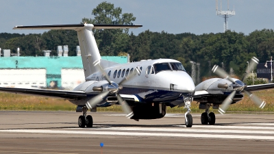 Photo ID 142372 by Carl Brent. UK Navy Beech Avenger T1 Super King Air 350ER, ZZ503