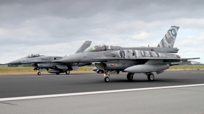 Photo ID 142340 by Mirko Krogmeier. Poland Air Force General Dynamics F 16D Fighting Falcon, 4084