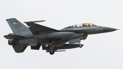 Photo ID 142308 by Zafer BUNA. Jordan Air Force General Dynamics F 16BM Fighting Falcon, 131