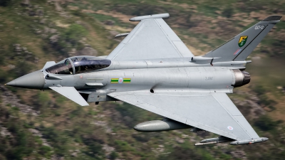 Photo ID 142426 by Lloyd Horgan. UK Air Force Eurofighter Typhoon FGR4, ZJ917
