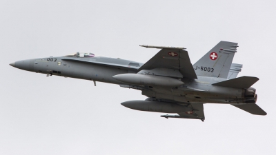 Photo ID 142884 by Doug MacDonald. Switzerland Air Force McDonnell Douglas F A 18C Hornet, J 5003