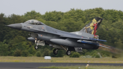 Photo ID 143233 by Armando Tuñon. Netherlands Air Force General Dynamics F 16AM Fighting Falcon, J 002
