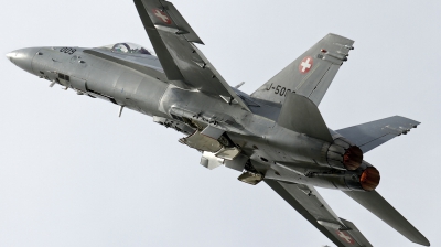 Photo ID 143976 by flyer1. Switzerland Air Force McDonnell Douglas F A 18C Hornet, J 5009