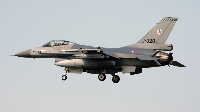 Photo ID 144072 by Jan Eenling. Netherlands Air Force General Dynamics F 16AM Fighting Falcon, J 020