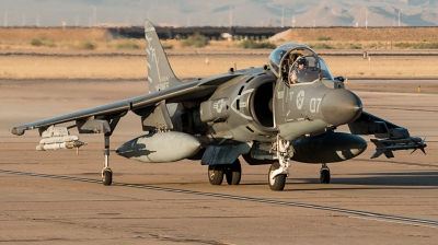 Photo ID 144617 by Steven Valinski. USA Marines McDonnell Douglas AV 8B Harrier ll, 165592