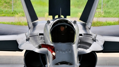 Photo ID 144656 by Martin Thoeni - Powerplanes. Switzerland Air Force McDonnell Douglas F A 18C Hornet, J 5014
