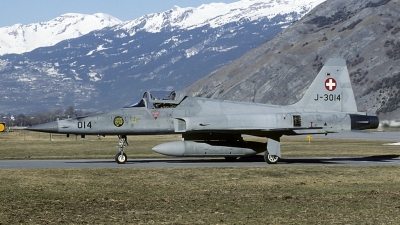 Photo ID 145042 by Joop de Groot. Switzerland Air Force Northrop F 5E Tiger II, J 3014