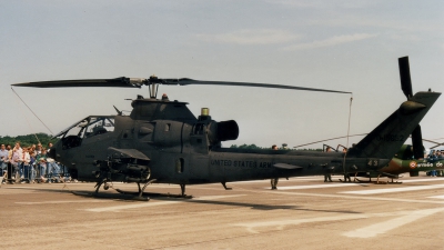 Photo ID 145210 by Jan Eenling. USA Army Bell AH 1F Cobra 209, 70 15952