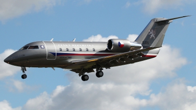 Photo ID 145373 by kristof stuer. Czech Republic Air Force Canadair CL 600 2B16 Challenger 601 3A, 5105