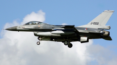 Photo ID 145850 by Arie van Groen. Netherlands Air Force General Dynamics F 16AM Fighting Falcon, J 002
