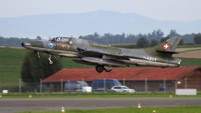 Photo ID 147308 by Agata Maria Weksej. Private Clin d 039 Ailes Payerne Hawker Hunter T68, HB RVW