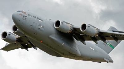 Photo ID 147655 by flyer1. USA Air Force Boeing C 17A Globemaster III, 03 3127